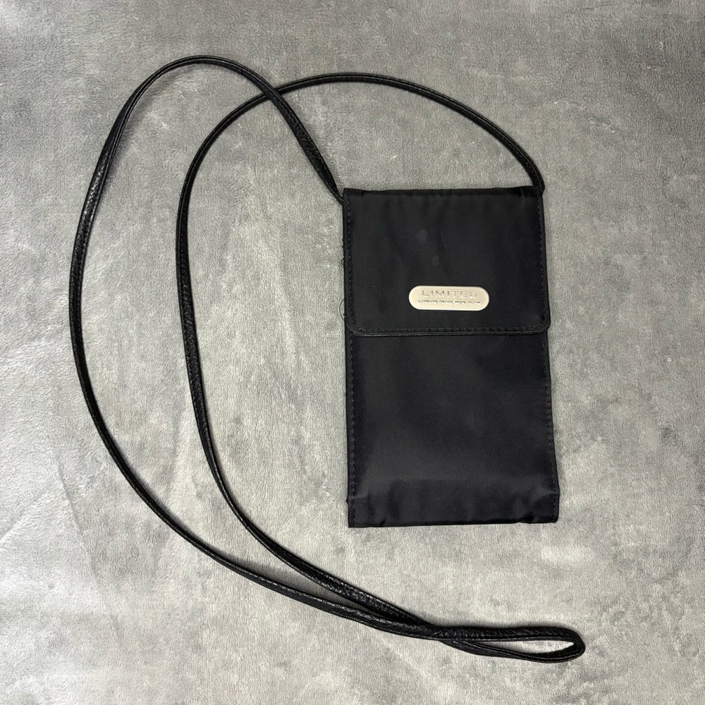 Limited London Paris New York Crossbody, Black, Silver